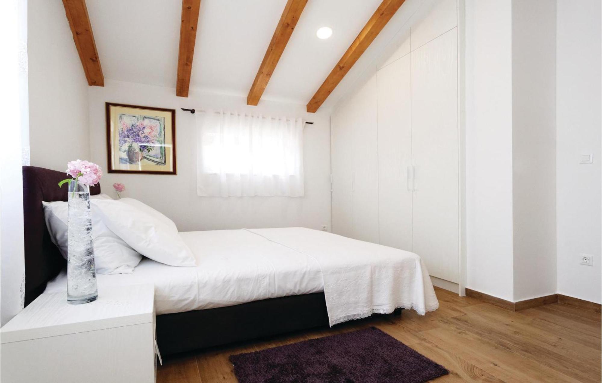 Lovely Home In Sibenik With Wifi Exterior foto