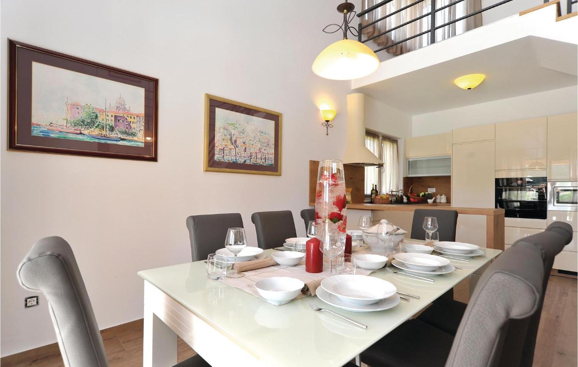 Lovely Home In Sibenik With Wifi Exterior foto